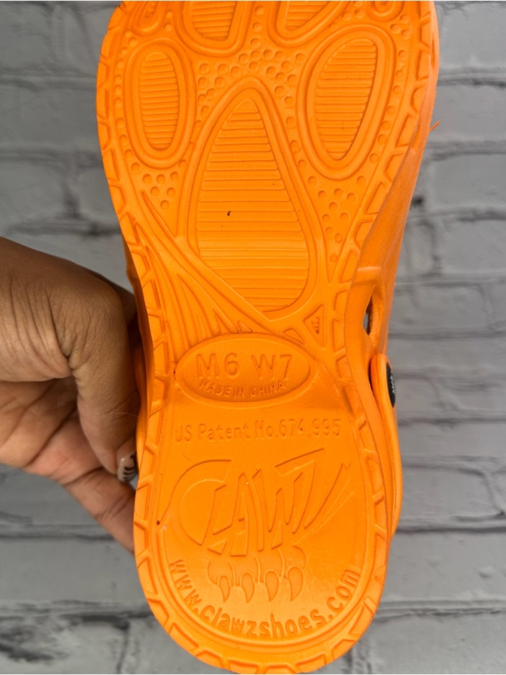 Clawz Unisex Orange Toe-Sculpted EVA Clogs with Heel Strap - Picture 7 of 7